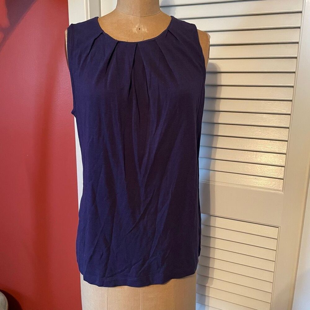 CLUB MONACO | purple sleeveless blouse M